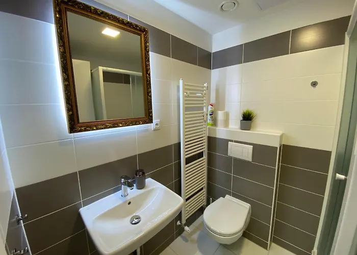 Champion Ii Apartment *